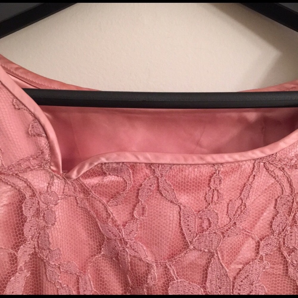 Beautiful unique pink lace vintage prom dress - Picture 5 of 6